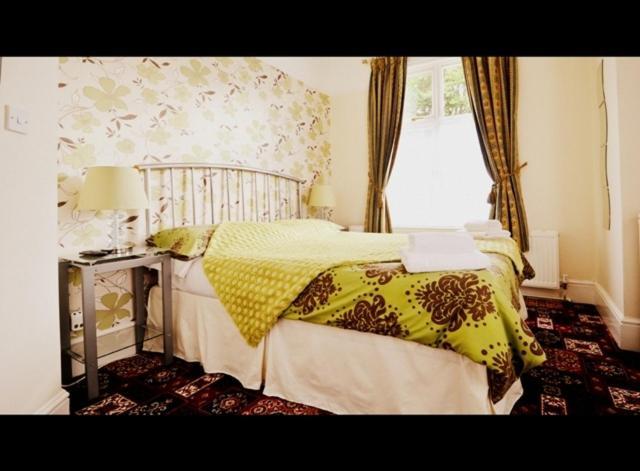 Lyndricks House Hotell Ascot  Rum bild