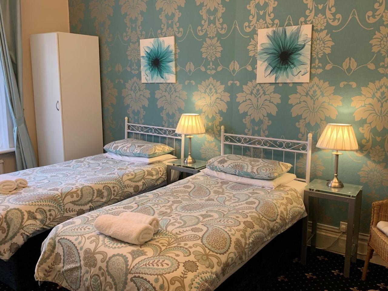 Lyndricks House Hotell Ascot  Exteriör bild